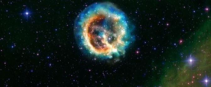 La Remanente de Supernova E0102-72